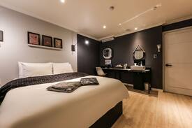 Cheongju Hotel | 청주프렌즈호텔 (24시간 다이닝룸이 오픈되어있어 간편한 식사가 가능합니다)
