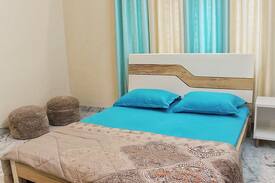 Koramangala 1A Block House | Private Spacious Room In HomeSlice Meadows
