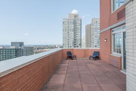 The Waterfront Apartment | Statue of liberty and NYC view Penthouse