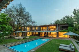 Sasolburg Villa | A luxurious Villa by the Vaal River