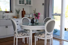 Penrose Cabin | THE OLD ORCHARD COTTAGE - BUNDANOON