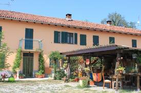 Refrancore House | Cascina Mucchi 1908 / Monferrato Astigiano