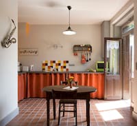 Commelle-Vernay House | Chez le Père Soucieux