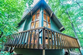Massanutten Villa | Chalet in the Forest
