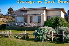 Port Fairy House | Sunways - Views of East Beach