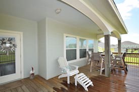 Crystal Beach House | Dock Holiday Beach Getaway