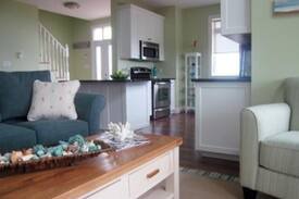 Baddeck Cabin | Baddeck cottage with a beautiful view