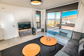 Migdal Apartment | Nino Magdala-2Bdrm/Pool/Spa bath/Sea of theGalilee
