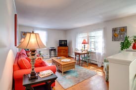 Camden Apartment | Crows Nest Suite of Green Gables Inn