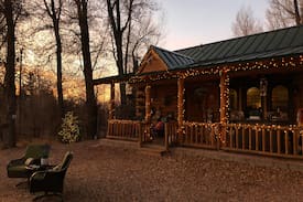 Kamas Cabin | Private Riverfront Cabin-25 minutes from PARK CITY