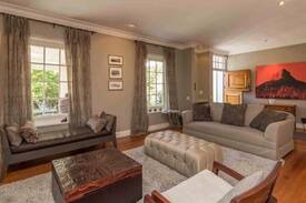 Newlands House | Beautiful Cape Dutch House in Leafy Newlands
