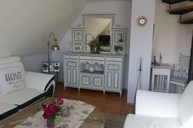 Bad Waldsee Apartment | Ferienwohnung Knoll-Neyer, (Bad Waldsee), Ferienwohnung 75qm, 1 Schlafzimmer 1 Wohn-/Schlafbereich, max. 3 Personen