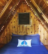 Northern Bruce Peninsula House | Off-Grid Cabin in Tobermory on Huron Waterfront