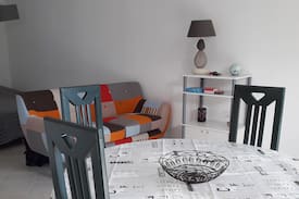 Saint-Laurent-du-Var Apartment | Spacieux studio avec piscine St Laurent du Var