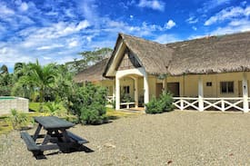 Pagudpud Villa | ROQ's Place relaxing Beach House
