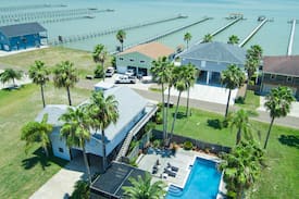 Port Mansfield House | Casa Paradise - Bay View, Private Pool, Tiki Bar