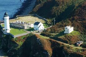 Campbeltown Cabin | The Lookout, Davaar Island - Mull of Kintyre