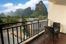 Ten Mile Gallery Hotel | Yangshuo Spring Highet Hotel