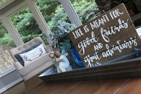 Tate Bed & Breakfast | Rustic Cabin Suite - Bent Tree Lodge & Vineyard