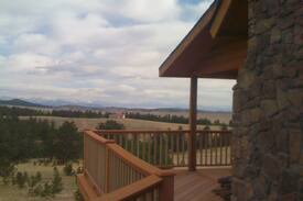 Hartsel Cabin | Enjoy a private mountain retreat at Paul's Cabin