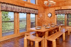 Gatlinburg - Pigeon Forge Cabin | Panoramic Paradise~CLEAN!~Amazing Views~Game Room
