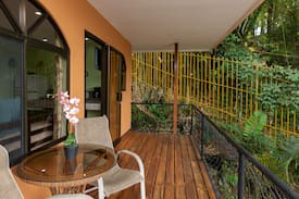 Manuel Antonio Villa | Casa Tolteca Villa Ocean View within Rainforest