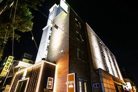 Cheongju Hotel | 청주프렌즈호텔 (24시간 다이닝룸이 오픈되어있어 간편한 식사가 가능합니다)