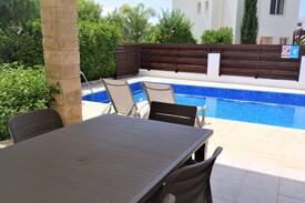 Pegeia Villa | Villa Marina V4, Walking distance to Coral Bay