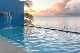 Isabel II House | ISOLA-Beach. Pool. Views. Urban. Simple. Paradise!