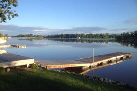 Petersfield Cabin | Escape to Netley Creek in Petersfield, Manitoba