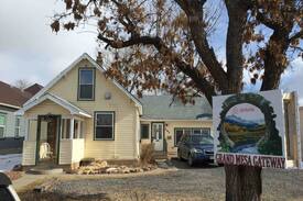 Cedaredge House | Grand Mesa Gateway Airbnb/Serenity