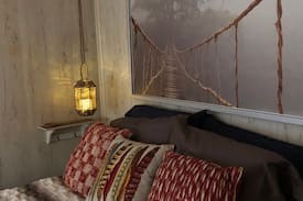 Fort White Cabin | Nichols Point Cabin, private Santa Fe River Inlet