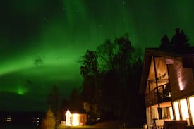 Boden Cabin | ★ Lapland Yurts ★ The Little Lake House ★