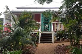 Bangalow House | 'Tinkerbell Cottage..... in the Heart of Bangalow'