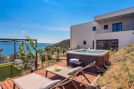 Duce Villa | Villa Lemona - heated in and outdoor Pool,Jacuzzi