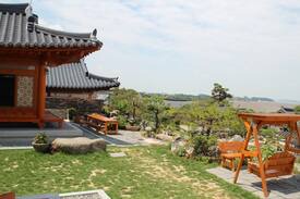 Hampyeong House | 윤슬한옥펜션~전객실바다뷰 함평한옥마을 함평해수찜 돌머리해수욕장