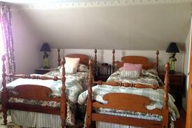 Chester House | Chestnut Cottage, in the centre of Chester Village