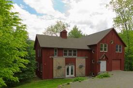 Stowe Area House | Stowe Barn - Rustic Luxury with Spa and Pool Table