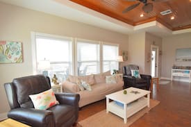 Crystal Beach House | Dock Holiday Beach Getaway