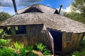 Rindge Other | Enchanting solar powered yurt in small community