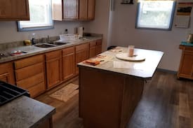 Veedersburg House | Florey Hilltop Bed and Breakfast