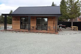 Twizel Cabin | The Cedar Cabin - Twizel (Free WiFi)