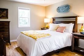 Greendale House | Cottage on Clover in Historic Downtown Greendale