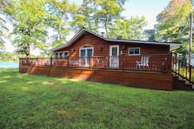 Three Rivers Cabin | The Point at Fishers Lake with Amazing Lake Views