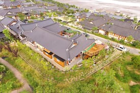 Hampyeong House | 윤슬한옥펜션~전객실바다뷰 함평한옥마을 함평해수찜 돌머리해수욕장