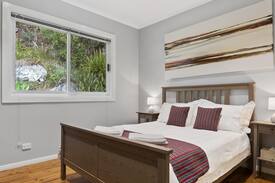 Little Wobby House | Waterfront Hawkesbury River , Wobby Beach House