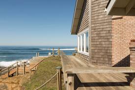 Yachats House | OCEANA: Secluded Ocean Front Home