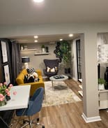 Baldwin House | Hideaway Suite - Luxury . Location . Convenience