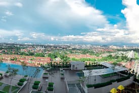 Bangi Sentral House | Evo soho suite[Pool view] BANDAR BARU BANGI