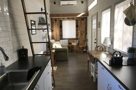 Montrose House | Tiny House On The Creek